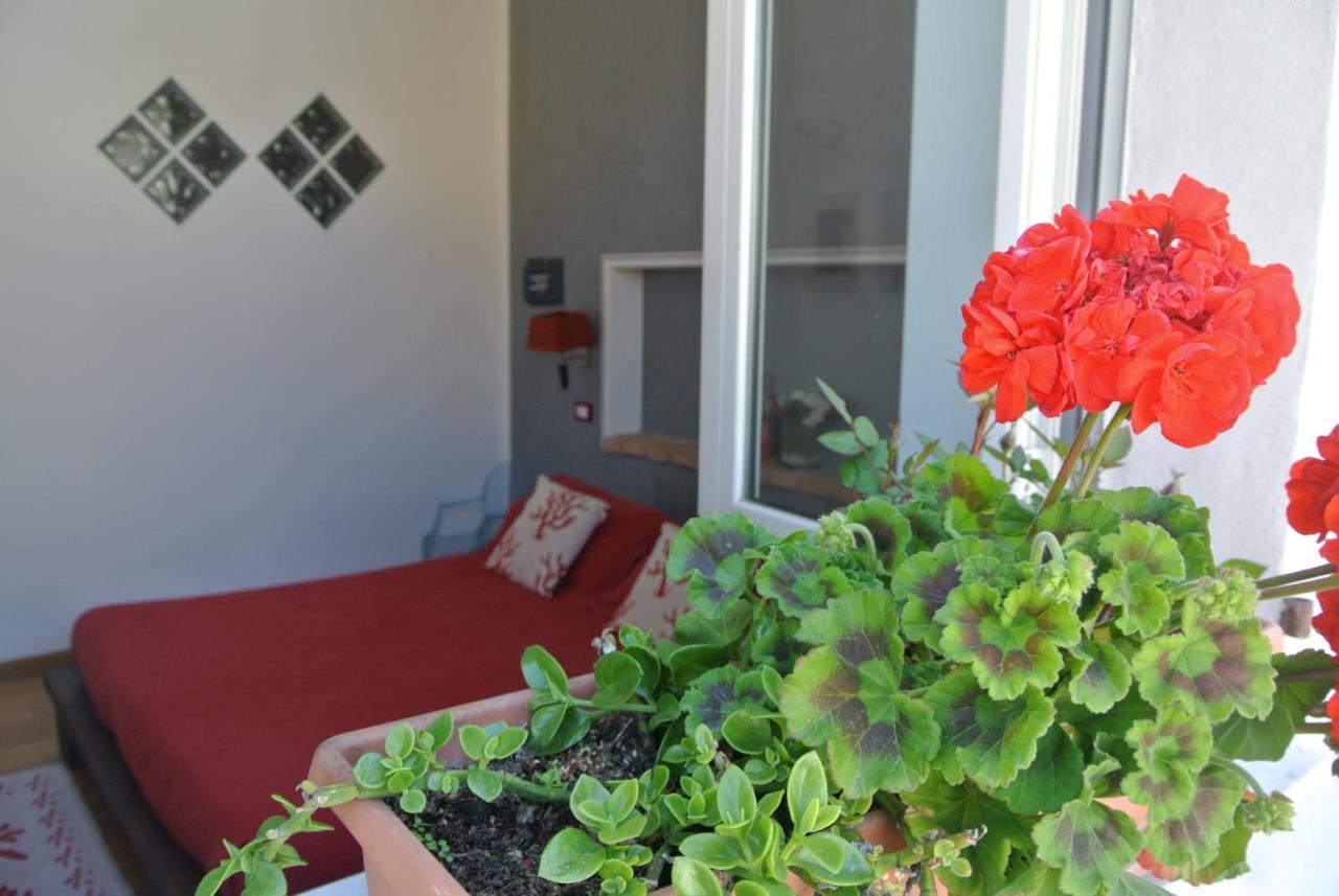 Bed and Breakfast Marina Di Castello Cagliari Esterno foto