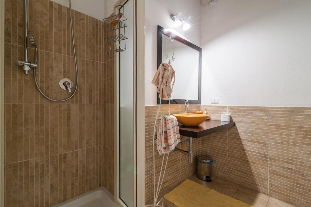 Bed and Breakfast Marina Di Castello Cagliari Esterno foto